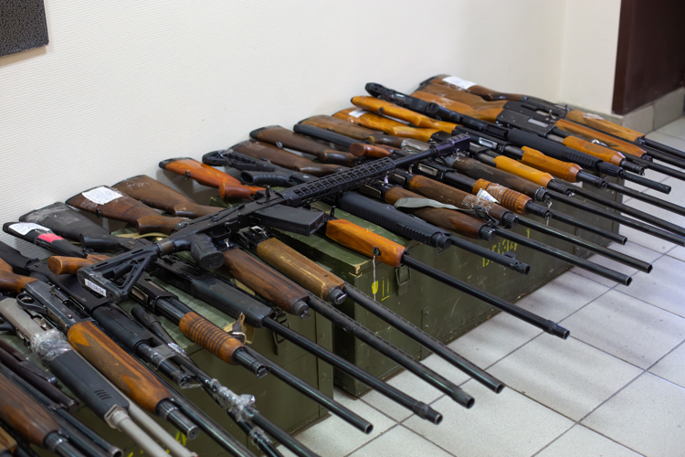 Южноуральцы передали для участников СВО уже более 400 единиц оружия