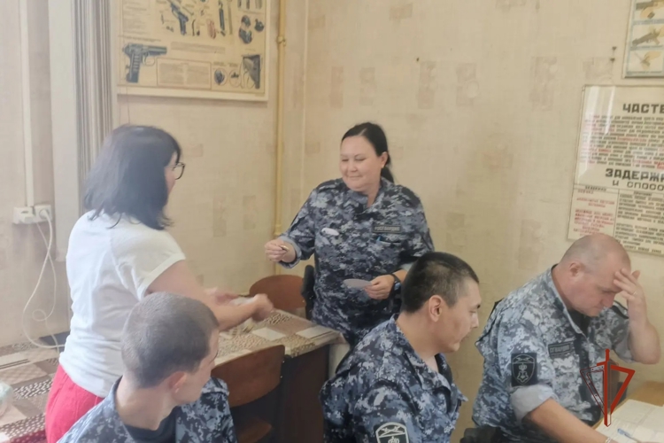 В Челябинской области росгвардейцы приняли участие в мероприятиях, посвященных Дню семьи, любви и верности