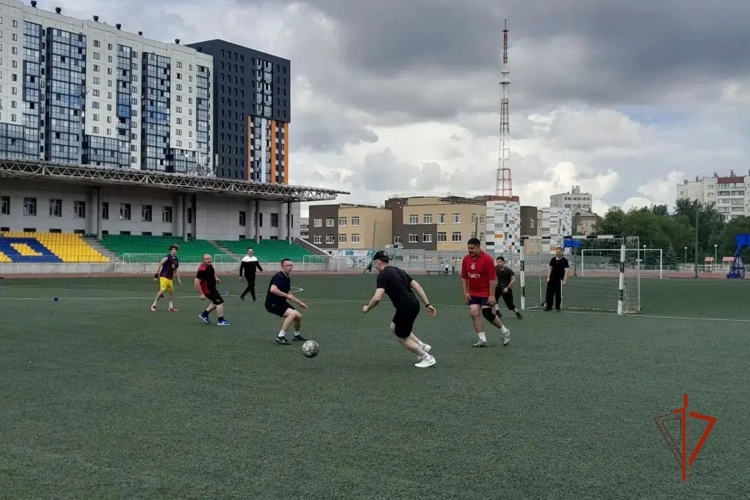 На Южном Урале росгвардейцы приняли участие в спортивных состязаниях, приуроченных ко Дню физкультурника