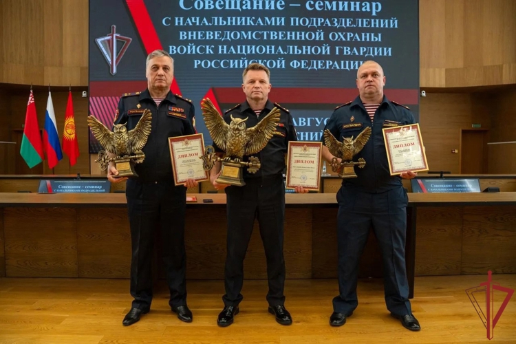 Руководитель управления вневедомственной охраны Росгвардии по Челябинской области принял участие во Всеросийском совещании-семинаре в Нижнем Новгороде