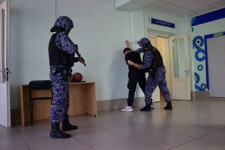На Южном Урале проходят всероссийские учения по защите объектов образования