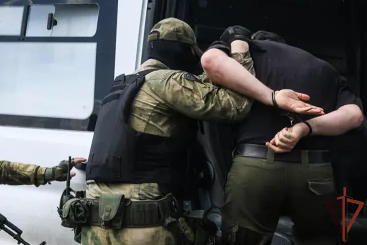 На Южном Урале при силовой поддержке спецназа Росгвардии задержан подозреваемый в финансировании террористов