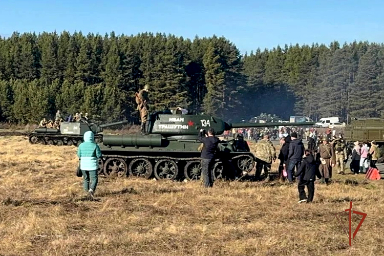 На Южном Урале росгвардейцы стали гостями фестиваля «Броня Танкограда»